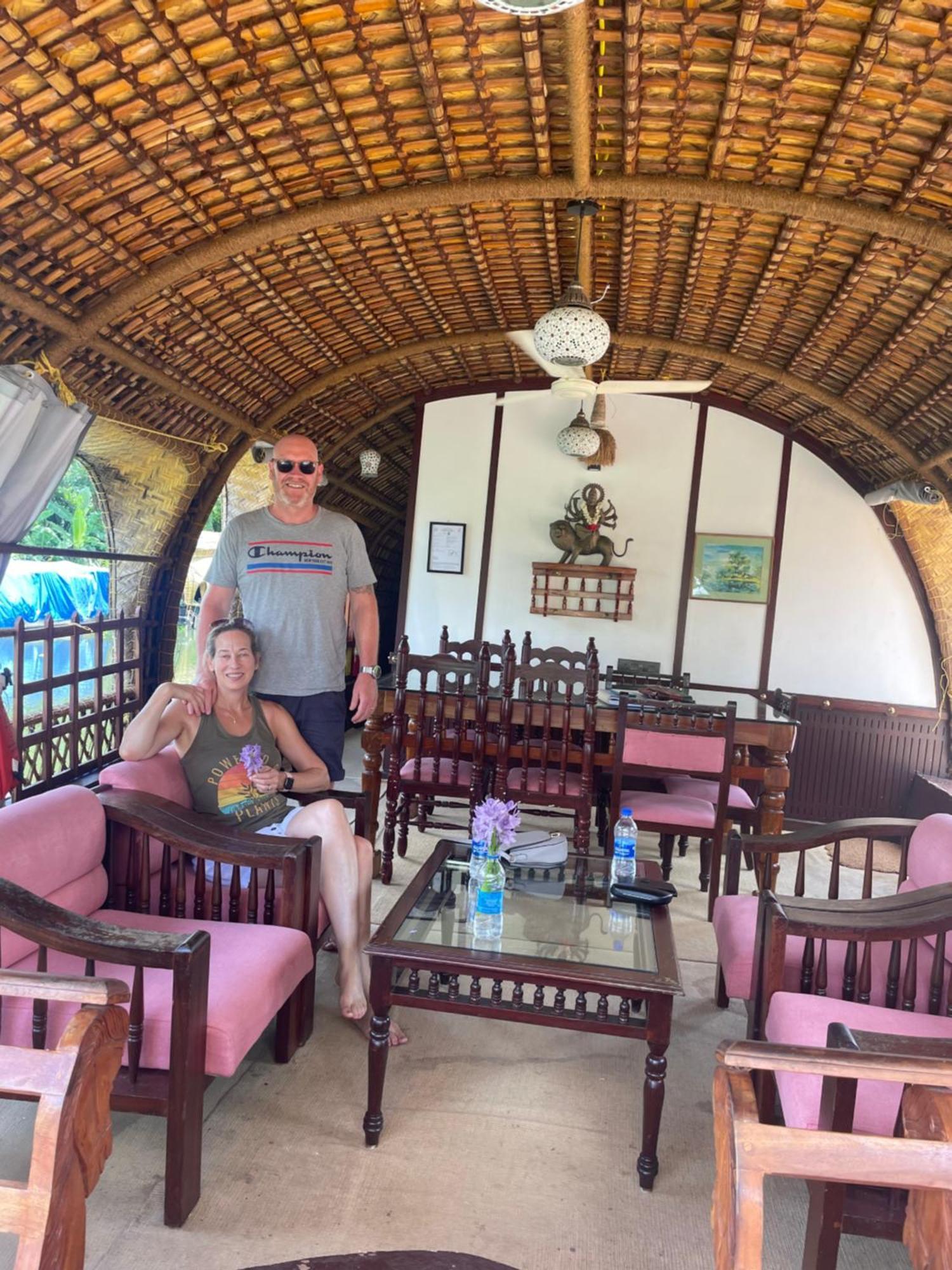 Thara'S Houseboat 호텔 Alappuzha 외부 사진