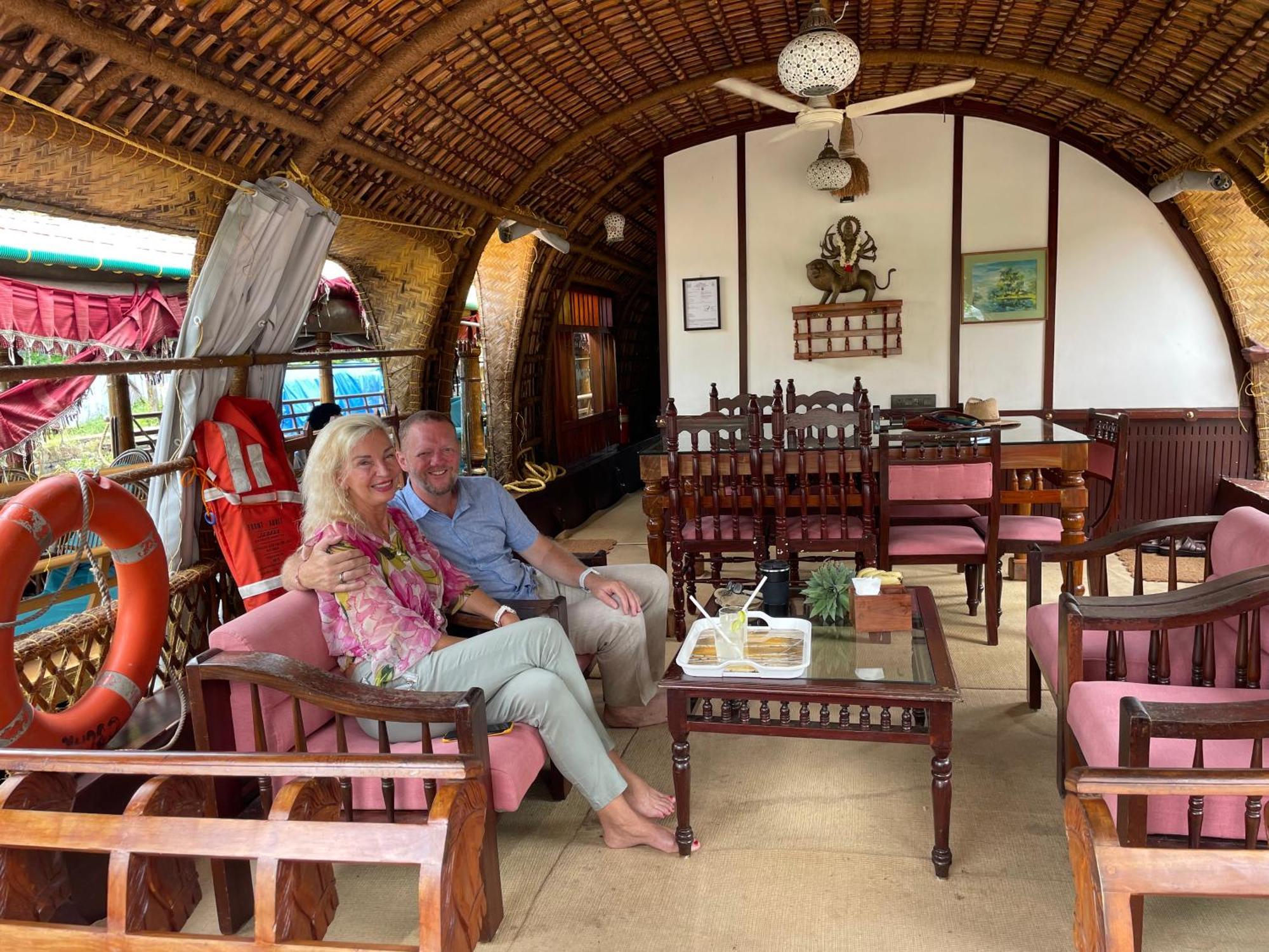 Thara'S Houseboat 호텔 Alappuzha 외부 사진